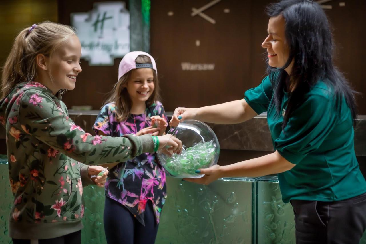 Holiday Inn Resort Warsaw Jozefow By Ihg Bagian luar foto