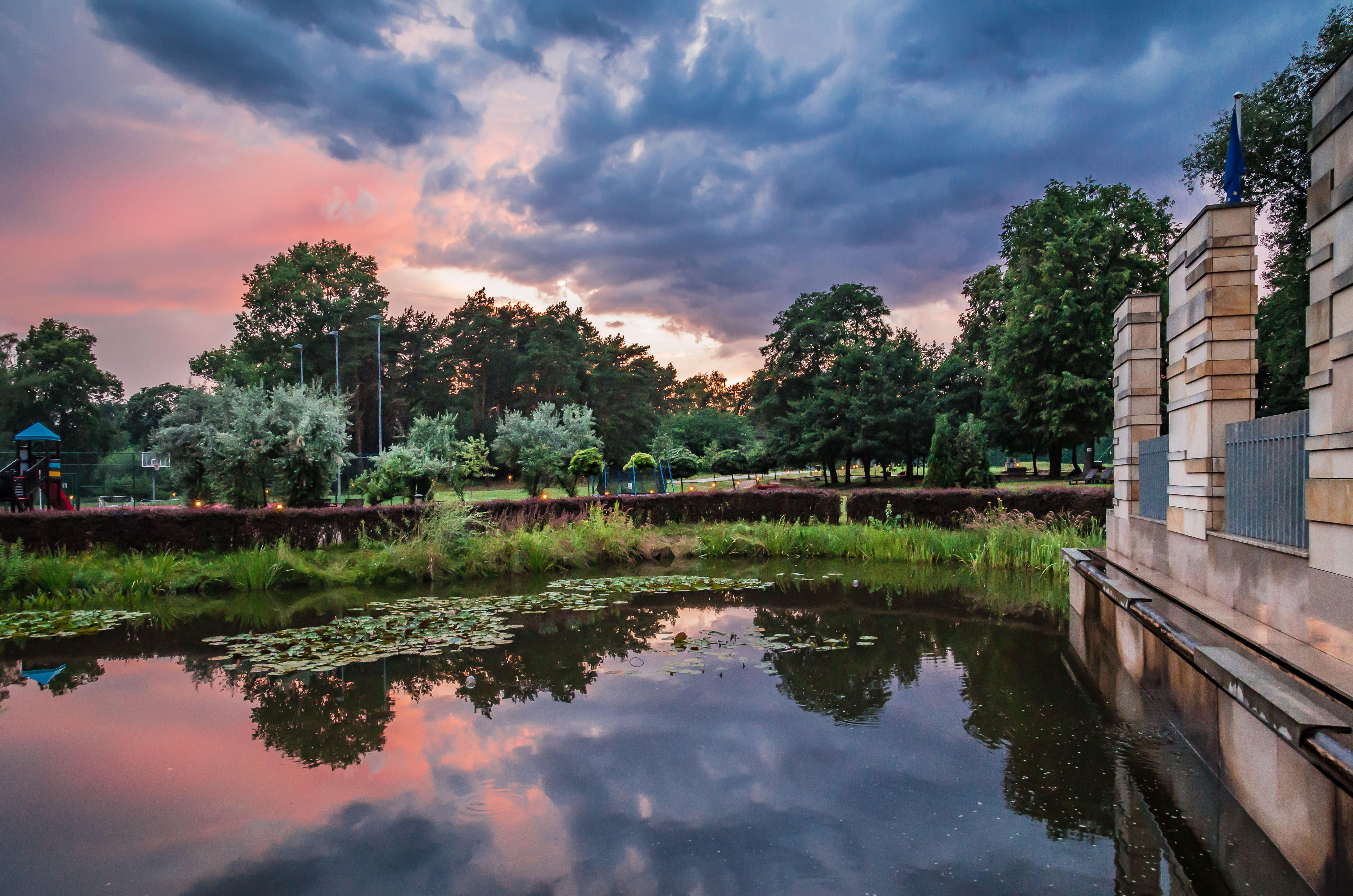 Holiday Inn Resort Warsaw Jozefow By Ihg Bagian luar foto